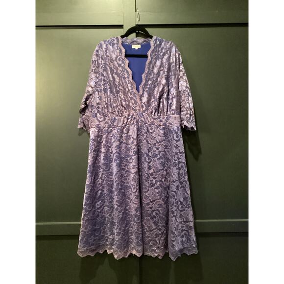 Kiyonna Mademoiselle Lace Cocktail Dress purple blue knee length Size 4 26 28 - Picture 2 of 9